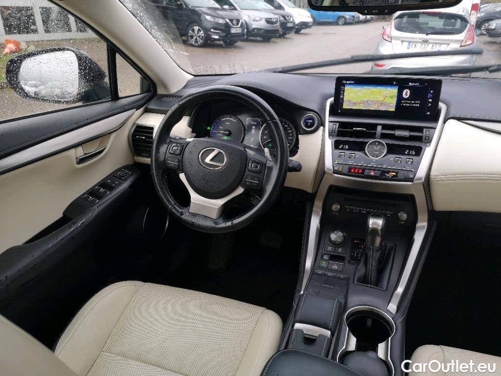  Lexus  NX  300h 4WD Luxe Euro6d-T #2