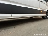 Volkswagen  Crafter 2.0TDI 177 35 L5H3 4MO BVA8 BUSI LI PLUS #17