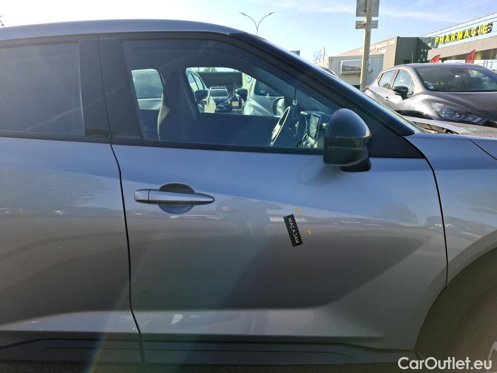  Nissan  Juke NISSAN  / 2019 / 5P / Crossover DIG-T 114 BVM6 Business Edition #32