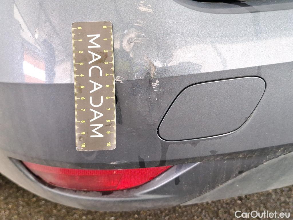  Renault  Megane  IV Estate Evolution 1.5 dCi 115CV BVM6 E6d #12