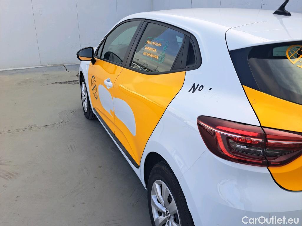  Renault  Clio RENAULT  / 2019 / 5P / berlina con portón Business Blue dCi (100CV) #7