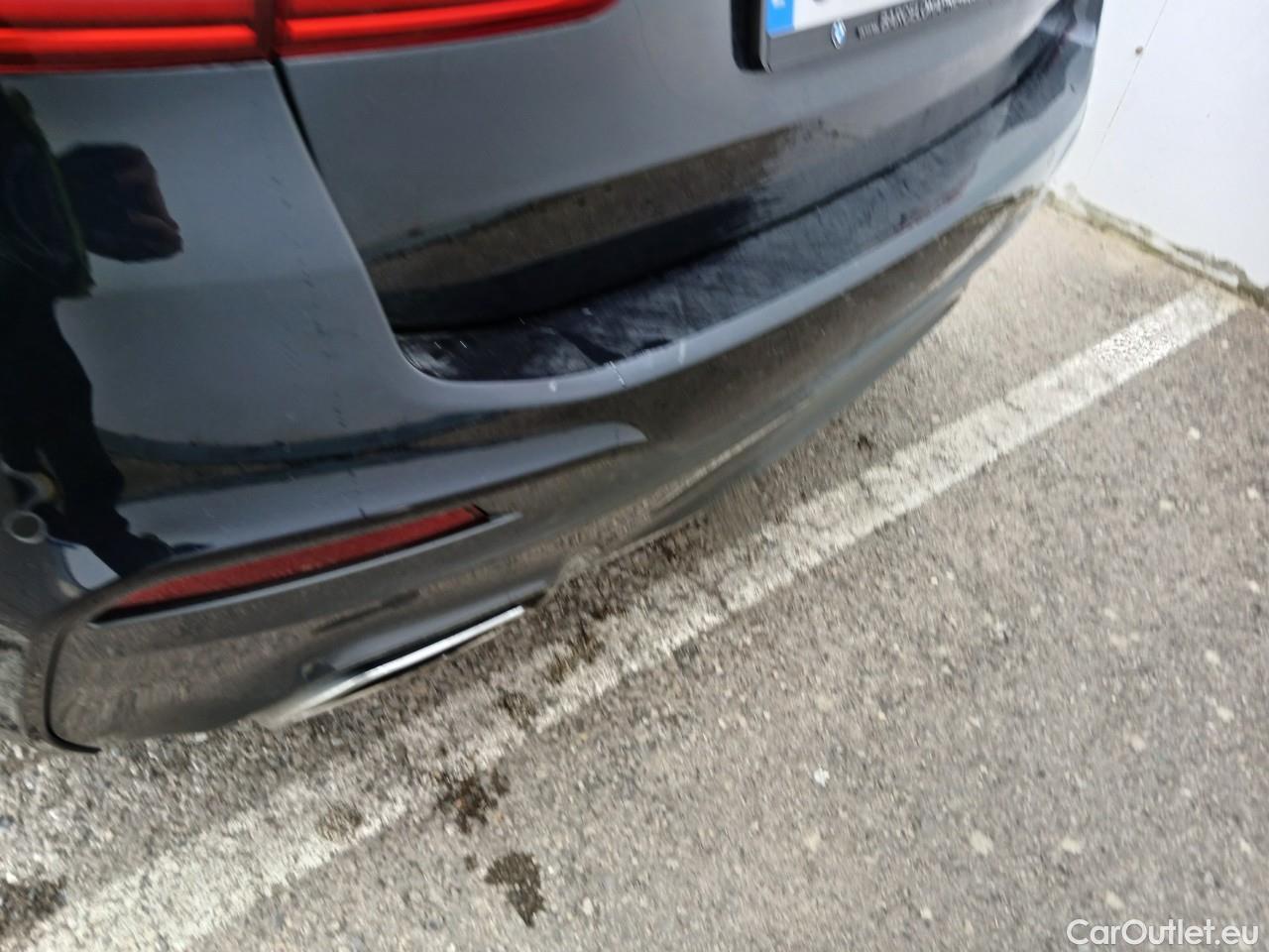  Bmw  Serie 5 BMW  / 2016 / 5P / familiar 540dA xDrive Touring #24