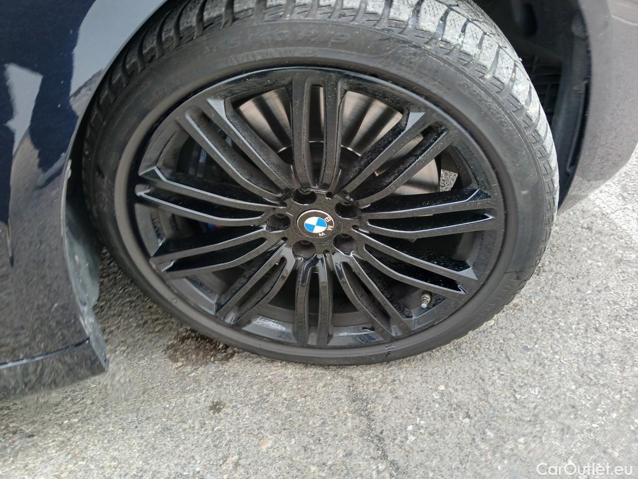  Bmw  Serie 5 BMW  / 2016 / 5P / familiar 540dA xDrive Touring #43