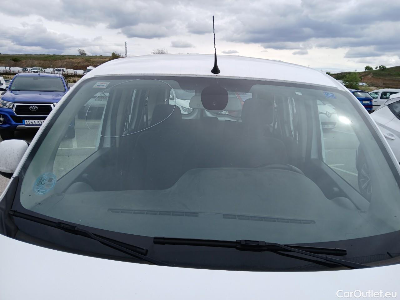  Mercedes  Citan MERCEDES-BENZ  / 2012 / 5P / monovolumen compacto 109 CDI Tourer Select Largo #14