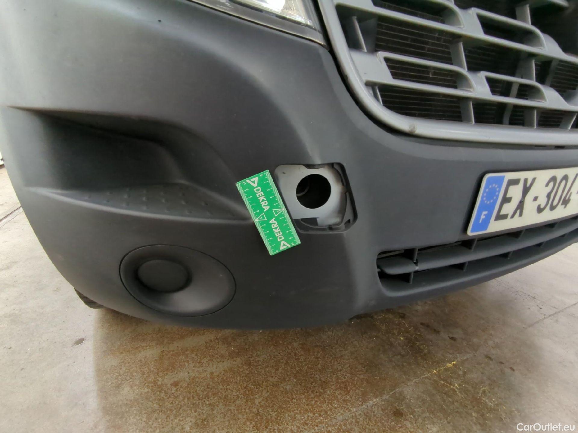  Renault  Master RENAULT  VU 4p Fourgon FG GCf Trac F3500 L1H2 Energy dCi 145 E6 #13