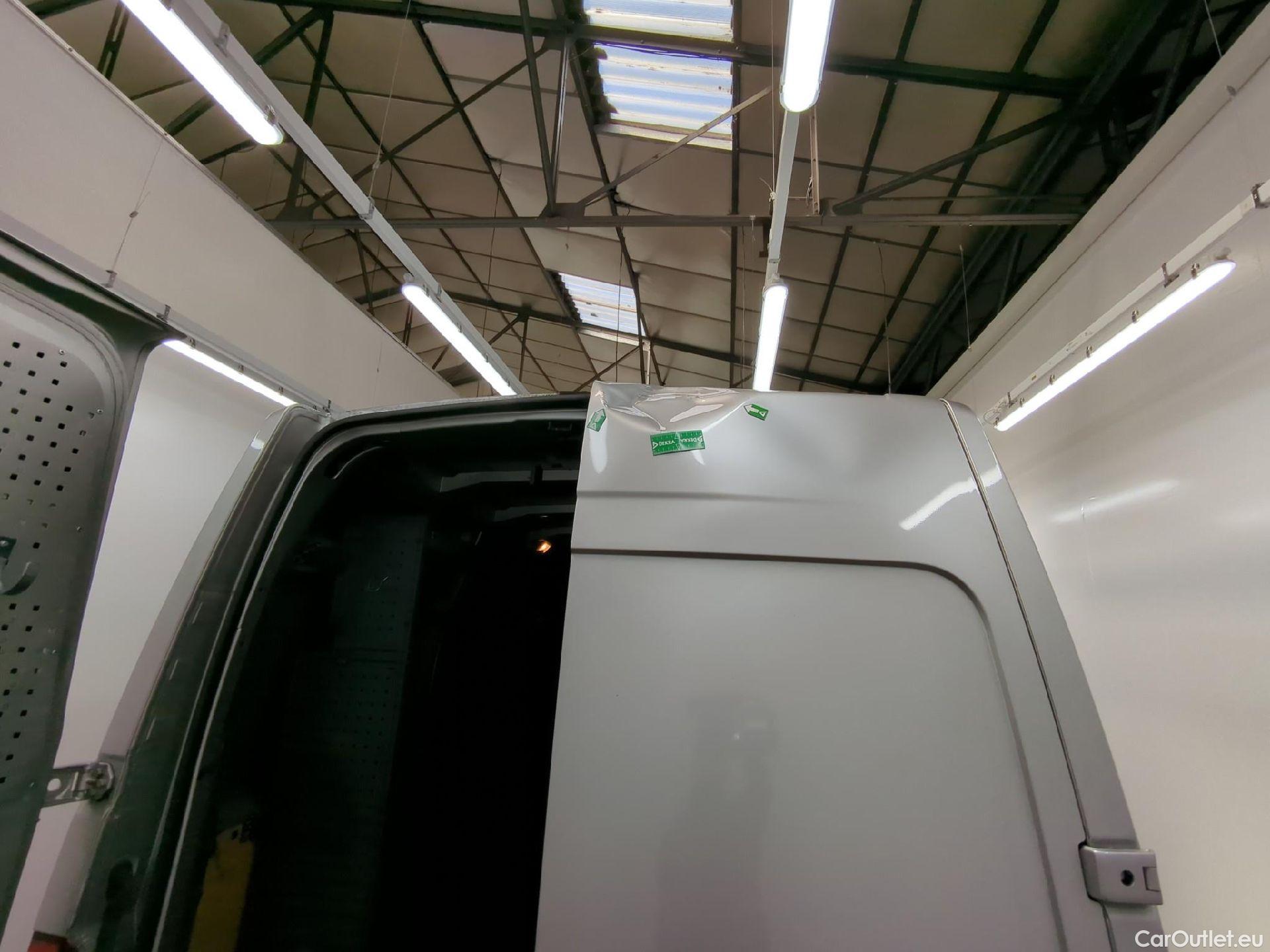  Renault  Master RENAULT  VU 4p Fourgon FG GCf Trac F3500 L1H2 Energy dCi 145 E6 #21