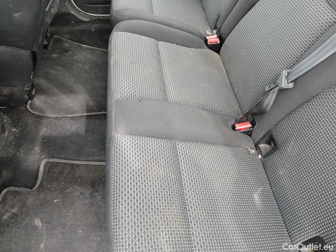  Mercedes  Citan MERCEDES-BENZ  / 2012 / 5P / monovolumen compacto 109 CDI Tourer Select Largo #27