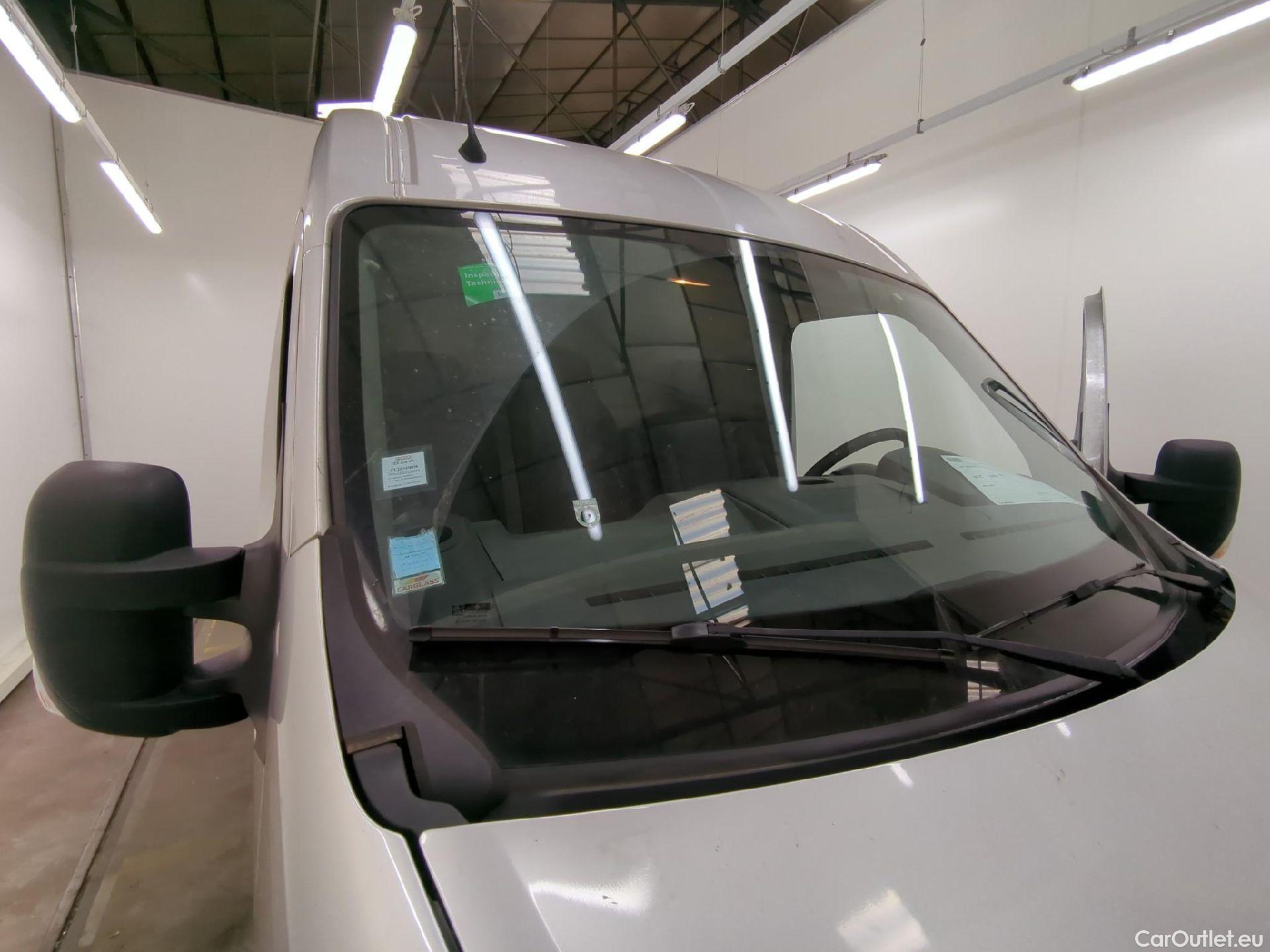  Renault  Master RENAULT  VU 4p Fourgon FG GCf Trac F3500 L1H2 Energy dCi 145 E6 #34