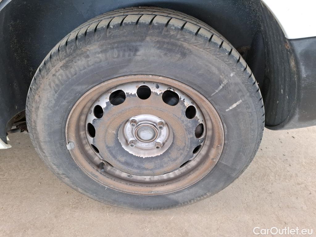  Citroen  Berlingo  Fourgon Confort L1 (Court) 1.6 BlueHDi 100CV BVM5 E6 #12