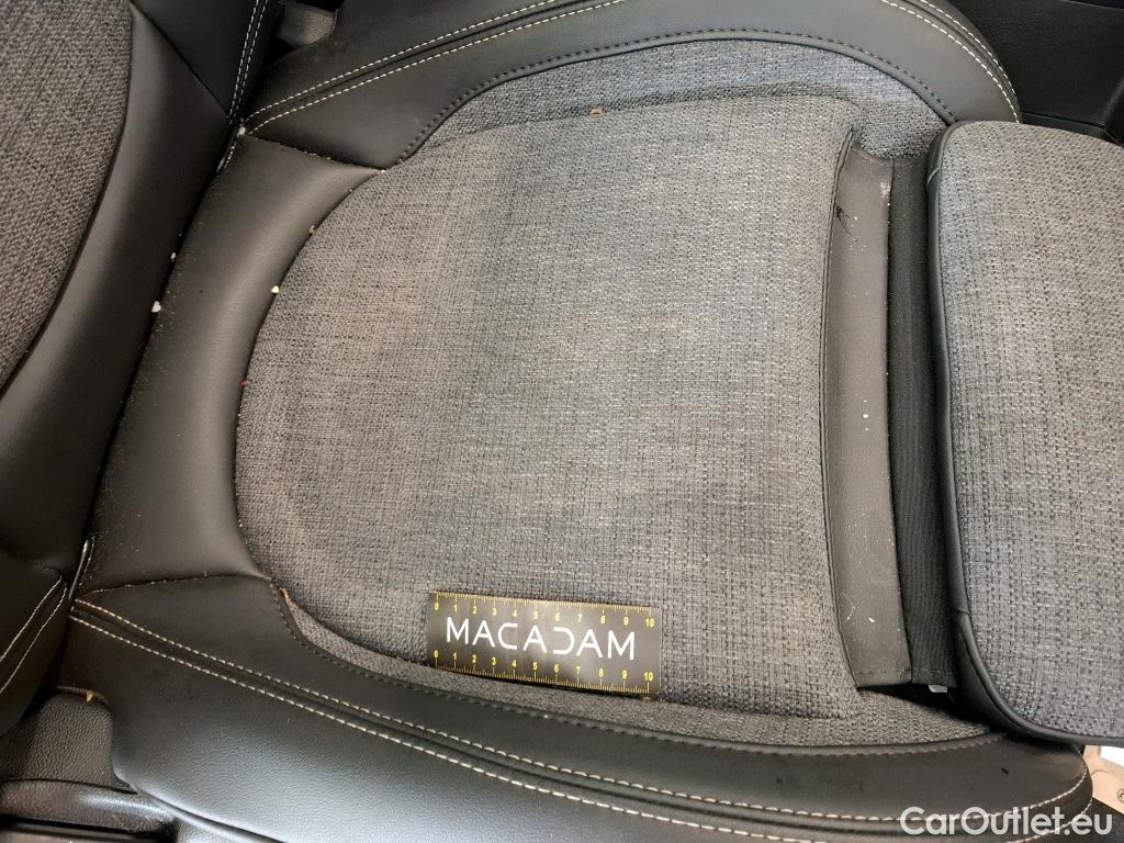  Mini  Cooper MINI Mini / 2014 / 3P / Berline  SE Edition Camden 184 ch BVA #17