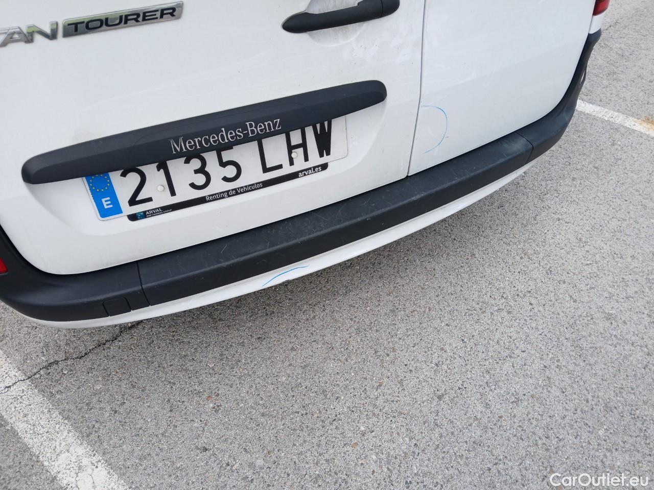  Mercedes  Citan MERCEDES-BENZ  / 2012 / 5P / monovolumen compacto 109 CDI Tourer Select Largo #40