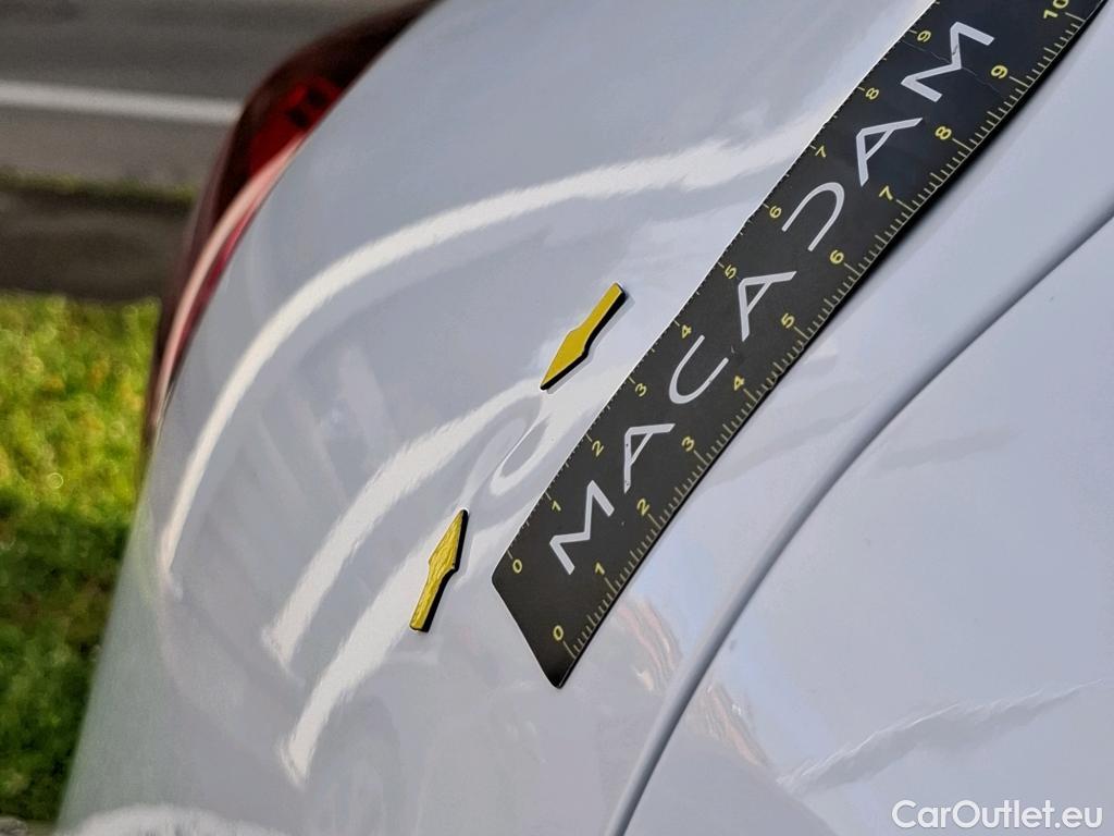 Citroen  C3  Shine Business 1.2 PureTech 110CV BVM6 E6dT #36