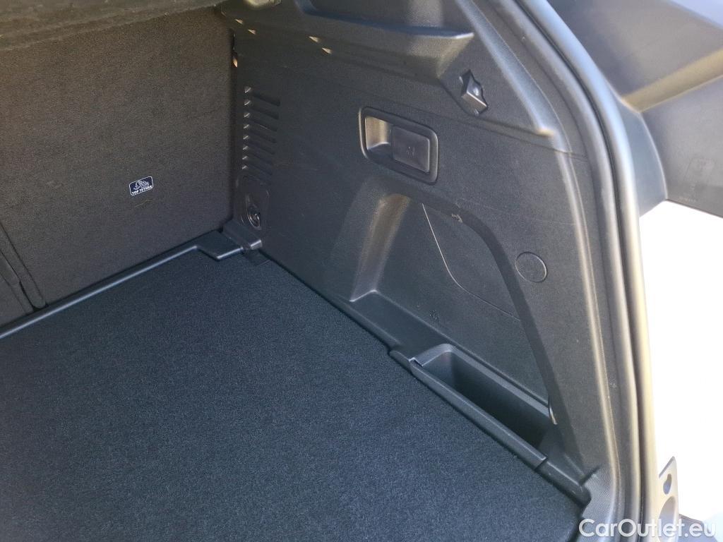  Peugeot  3008  GT 1.5 HDi 130CV BVA8 E6d #3