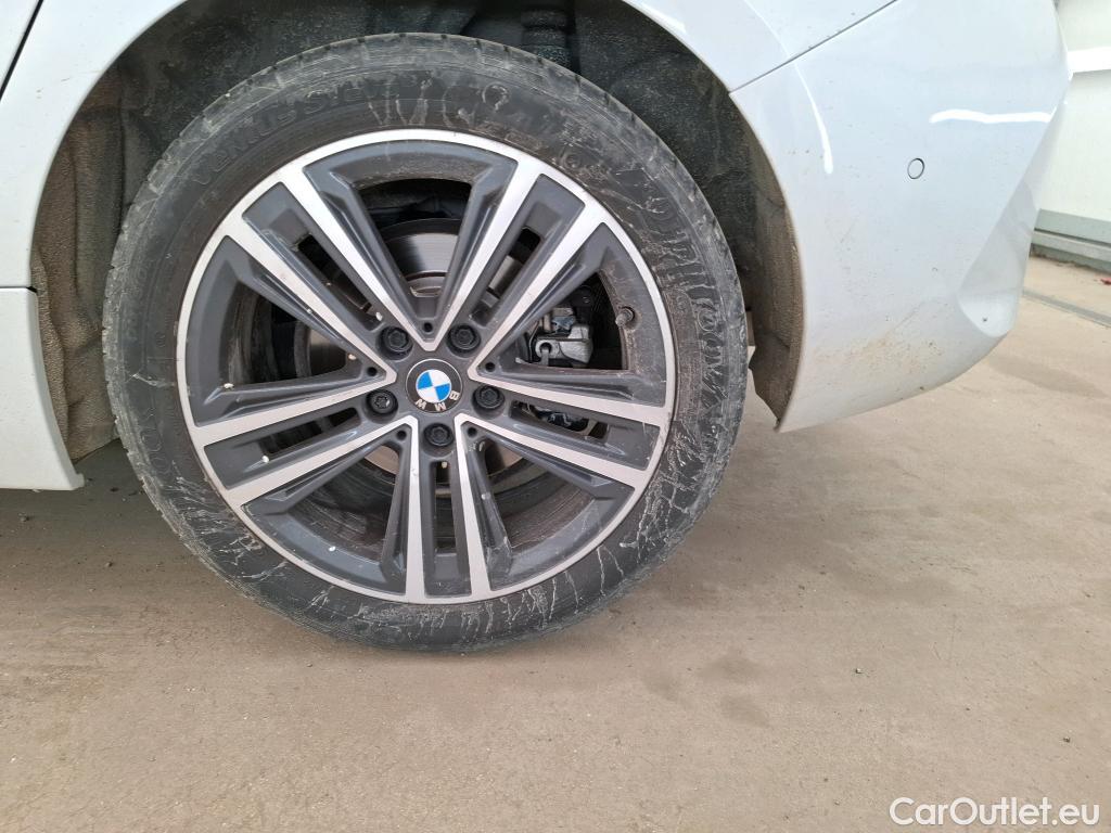  Bmw  Serie 1 BMW Série 1 / 2019 / 5P / Berline 1.5 116I DKG7 Business Design #12