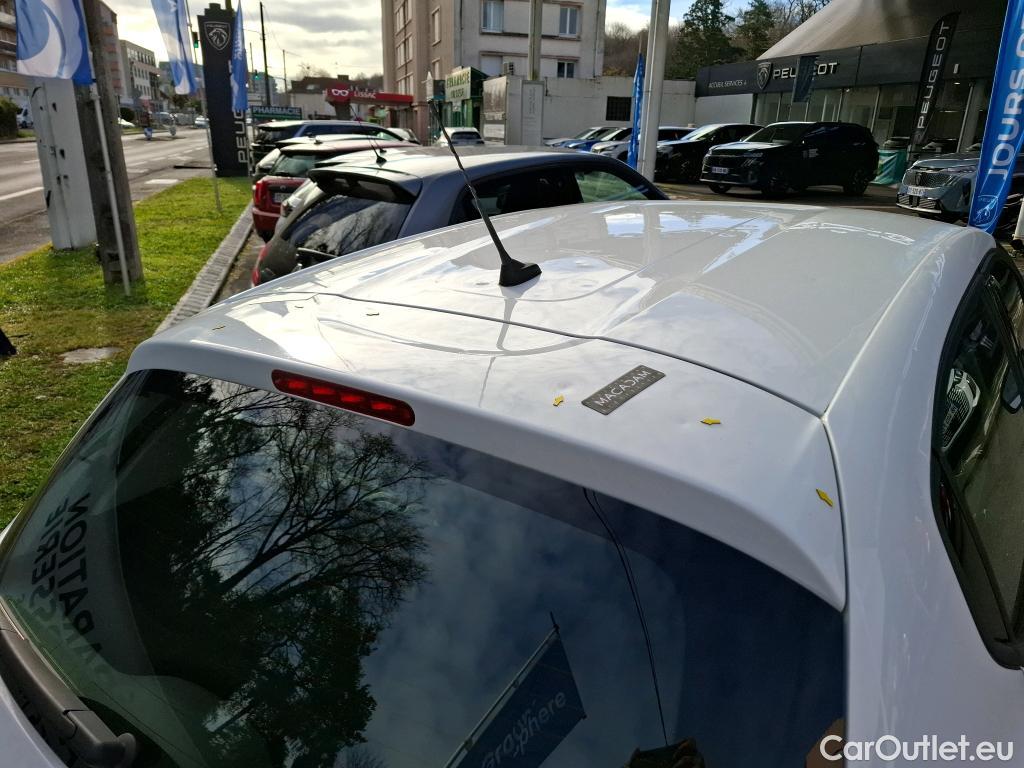  Citroen  C3  Shine Business 1.2 PureTech 110CV BVM6 E6dT #14