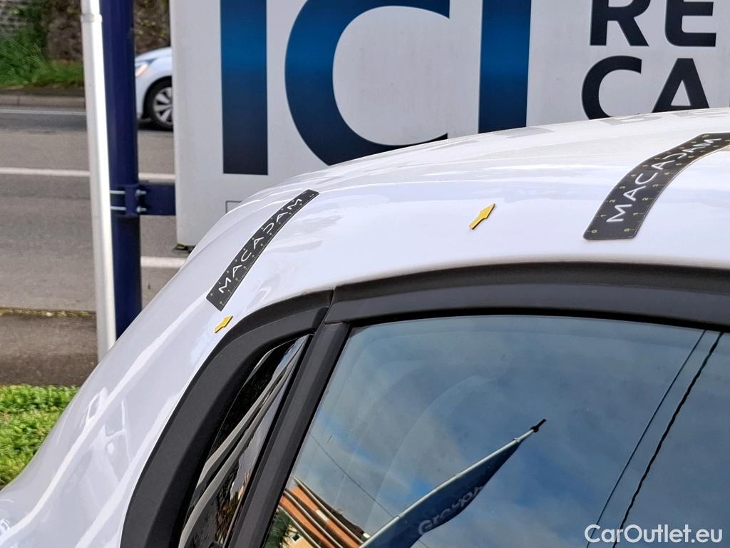  Citroen  C3  Shine Business 1.2 PureTech 110CV BVM6 E6dT #12