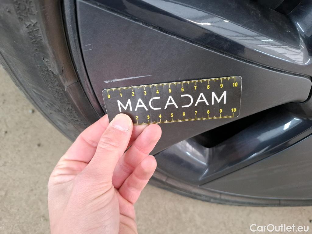  Tesla  Model 3 TESLA  / 2018 / 4P / Berline Grande Autonomie #16