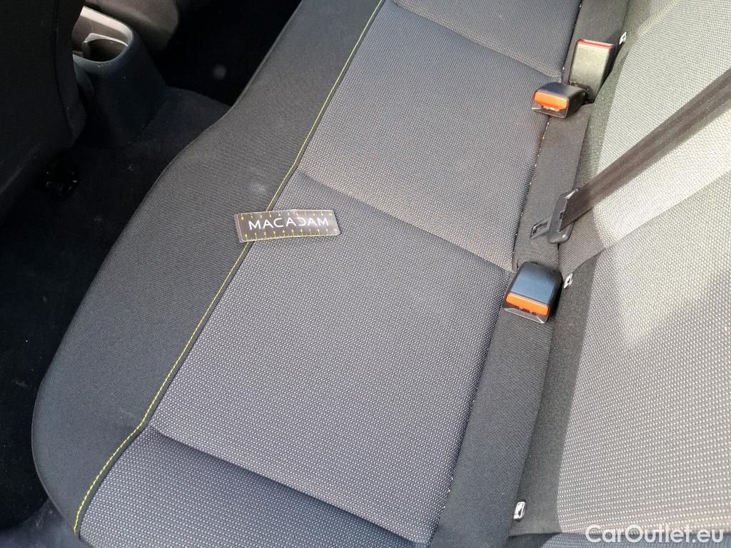  Citroen  C3  Shine Business 1.2 PureTech 110CV BVM6 E6dT #42