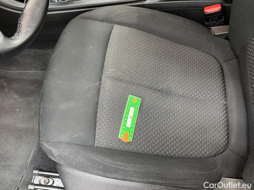  Bmw  X1 Série  sDrive16d Lounge 1.5 115CV BVA7 E6d #9