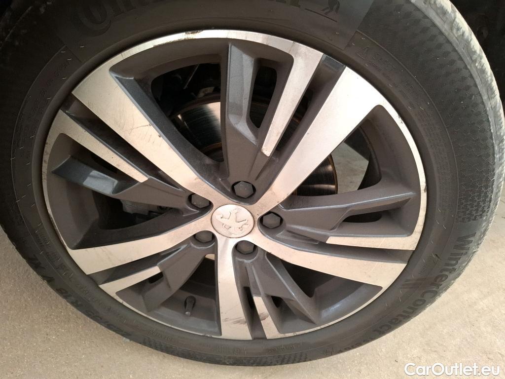  Peugeot  5008  Allure Business 1.5 HDi 130CV BVA8 7 Sieges E6d #13