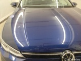  Volkswagen  Golf  Volkswagen VIII 1.0 eTSI 81kW Life DSG 5d #37