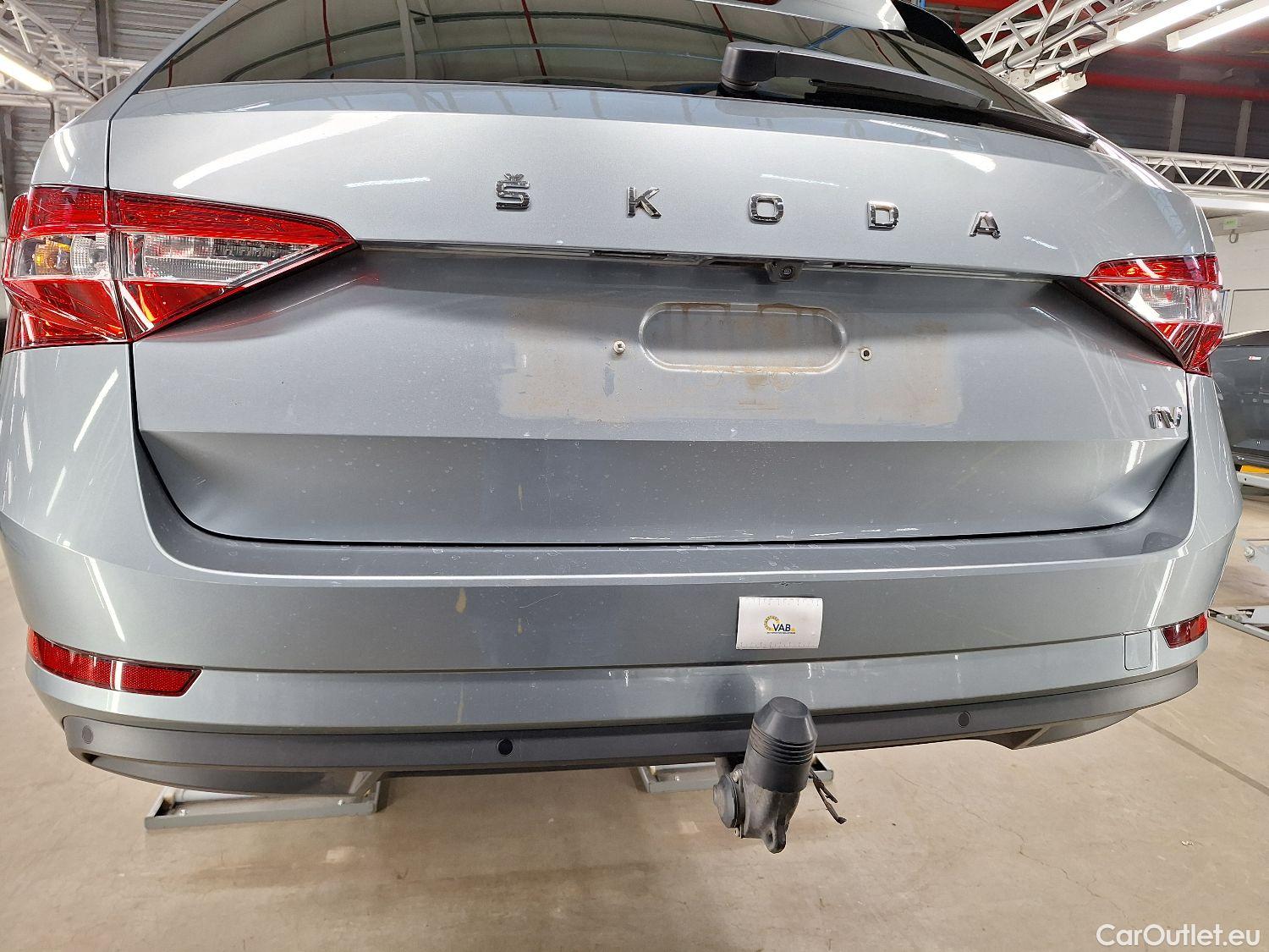  Skoda  Superb Skoda,  Combi FL'19, Skoda  Combi 1.4 TSI iV 160kW DSG6 Style 5d #3