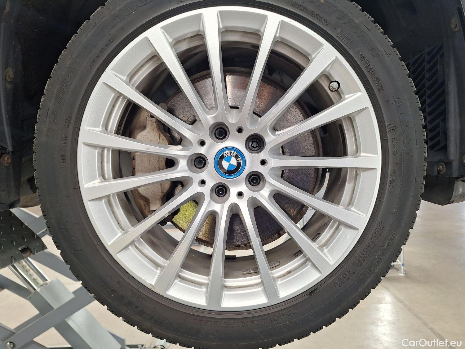  Bmw  Serie 5 BMW, 5-ser To FL'20 PHEV, BMW 5 Reeks Touring 520e 150kW 5d #4
