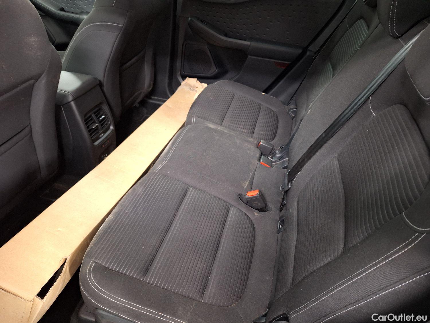  Ford  Kuga Ford,  '19, Ford  1.5i EcoBoost 110kW Titanium 5d #10