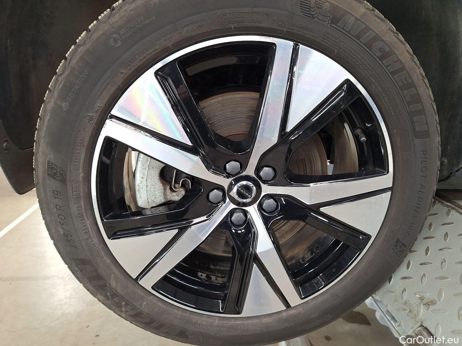  Volvo  XC 40 Volvo, XC40 '17, Volvo XC40 P8 4x4 Recharge R-Design 5d #10