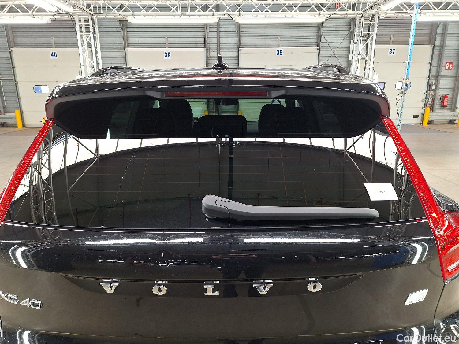  Volvo  XC 40 Volvo, XC40 '17, Volvo XC40 P8 4x4 Recharge R-Design 5d #15