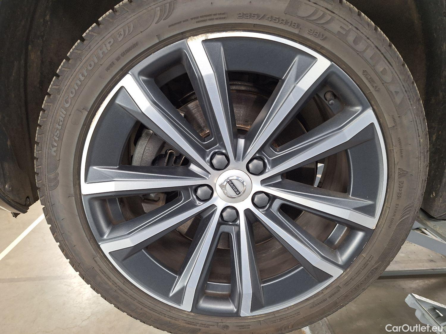  Volvo  V60 Volvo,  '18, Volvo  B4 D Momentum Pro Aut. 5d #10