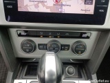  Volkswagen  Passat Volkswagen  Variant 1.6 TDI Comfortline Business 5d #32