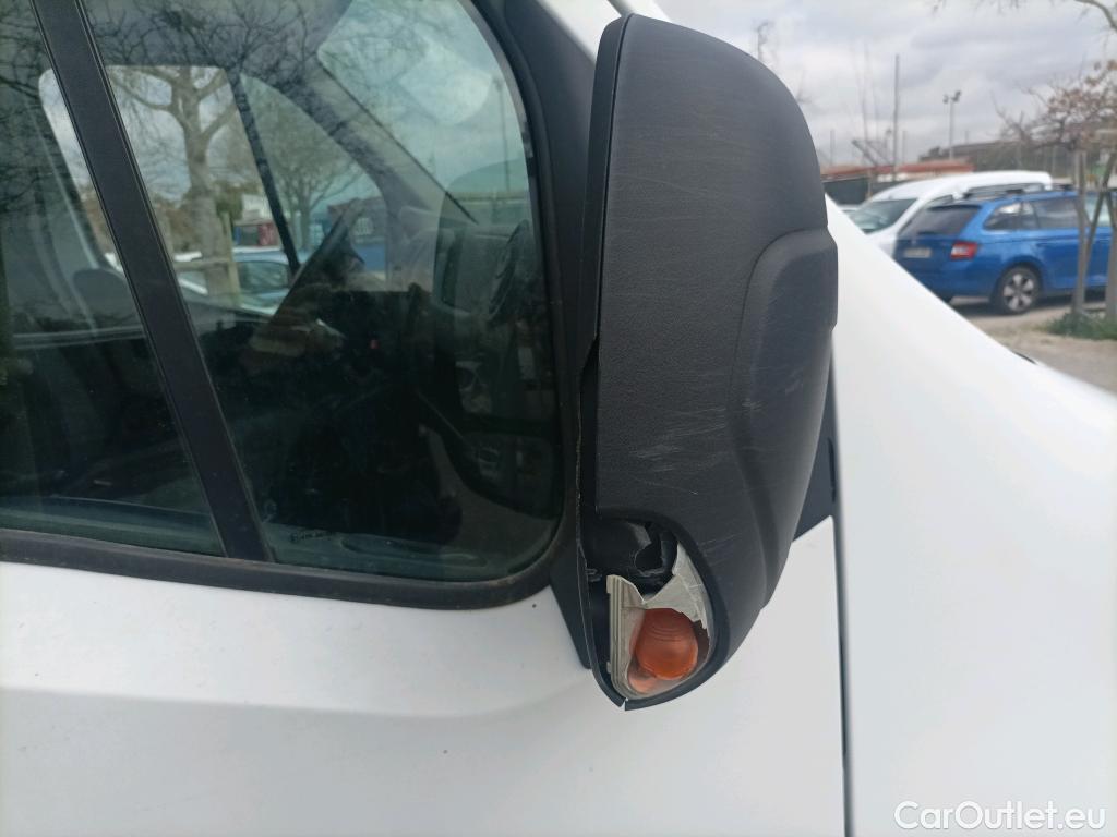  Renault  Master  III Furgón L1H2 HKa 3 5t 2.3 dCi 110CV MT6 E6 #2
