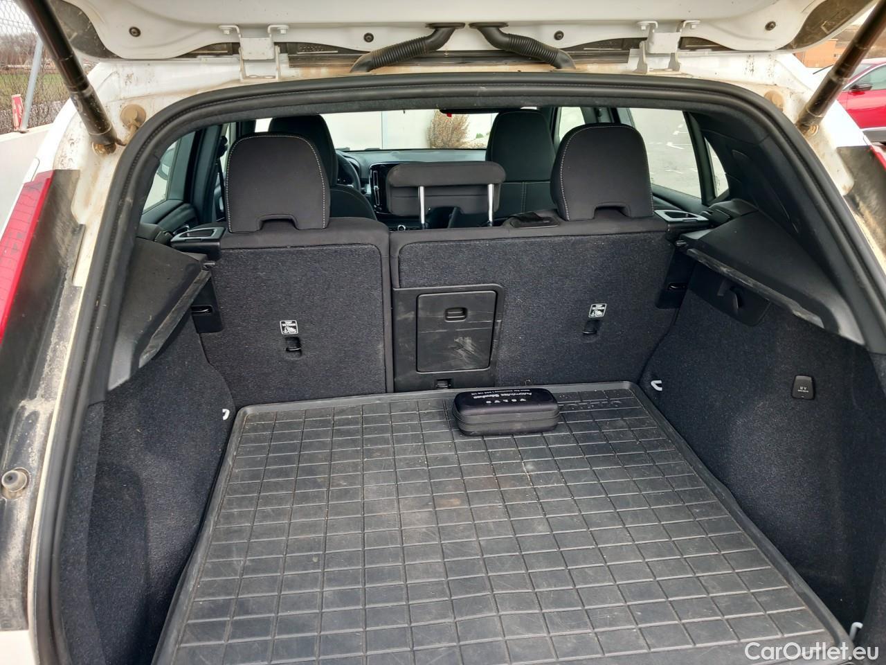  Volvo  XC 40 XC40 Core 2WD 2.0 165CV AT7 E6d #34
