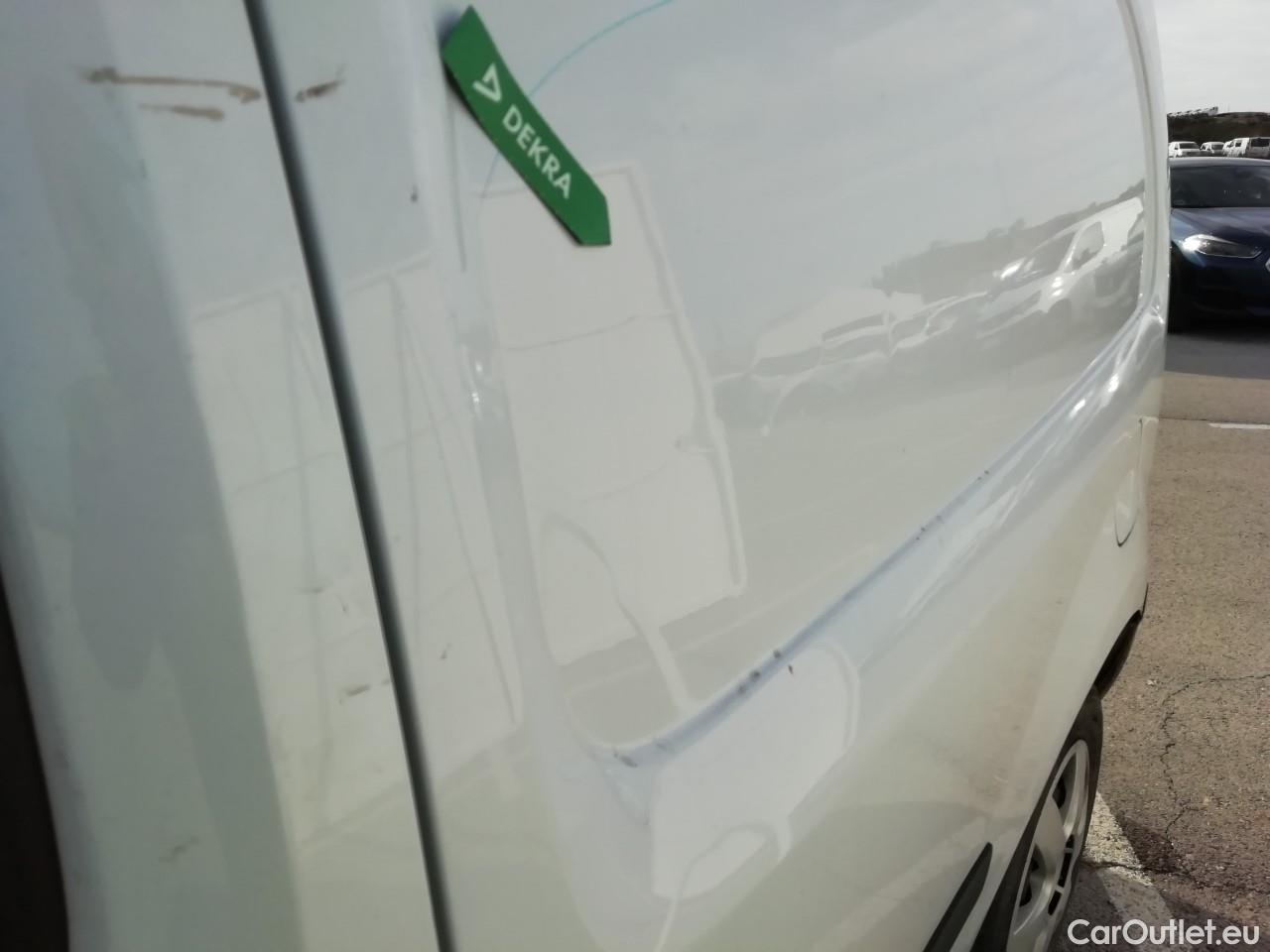 Nissan  NV200 NISSAN NV250 / 2019 / 4P / furgón 2pl 1.5dCi 70 kW (95CV) L1H1 ÓPTIMA #15