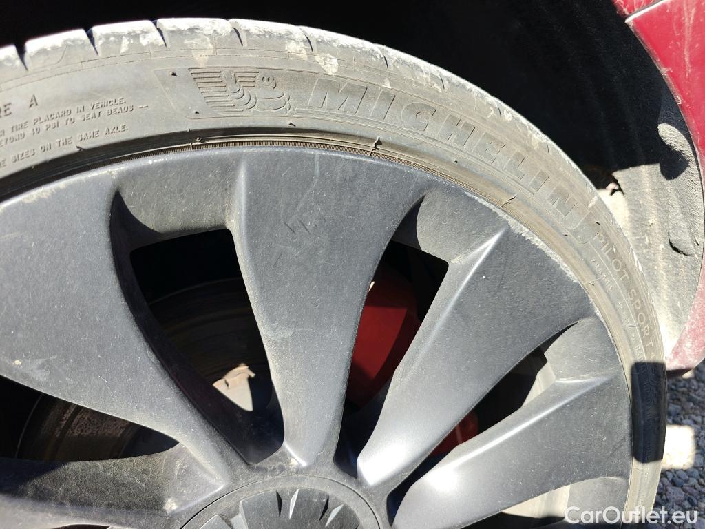  Tesla  Model 3 TESLA  / 2018 / 4P / sedán Performance 4WD #12