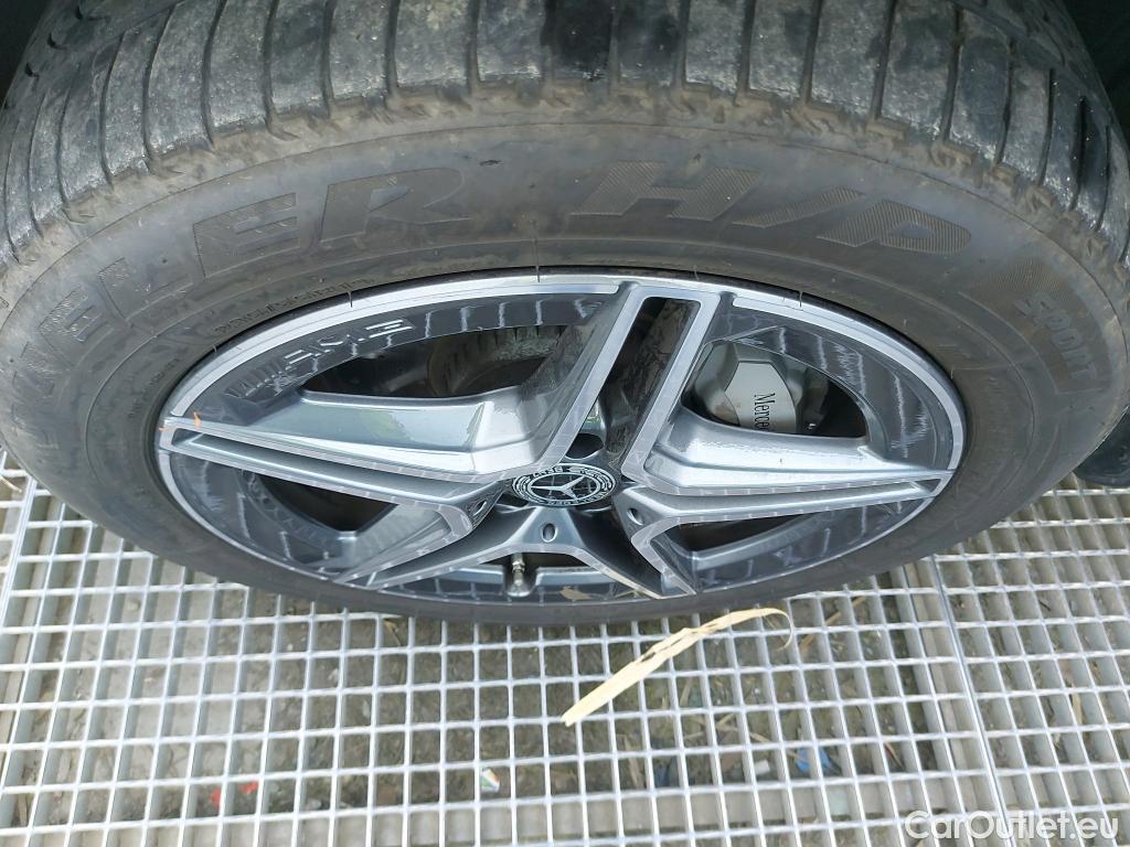  Mercedes  G-Klasee Clase GLC GLC 300 e 4Matic (253.953)AMG 2.0 AMG Line 320CV AT9 E6d #16