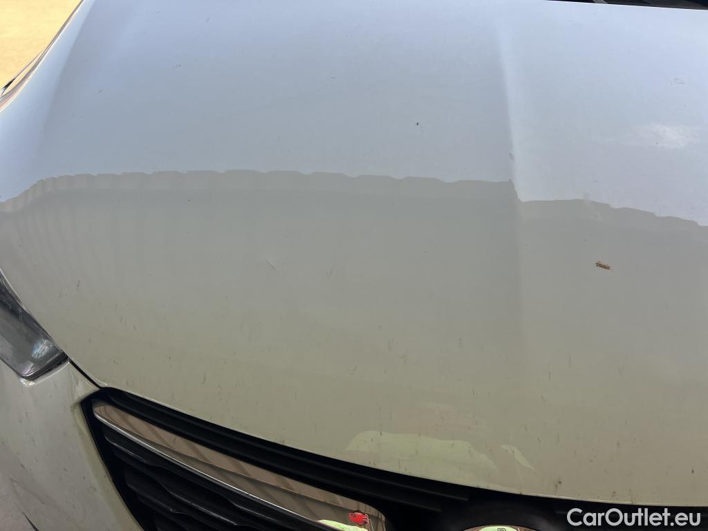  Opel  Crossland  X Design Line 1.2 Turbo 110CV MT6 E6dT #9