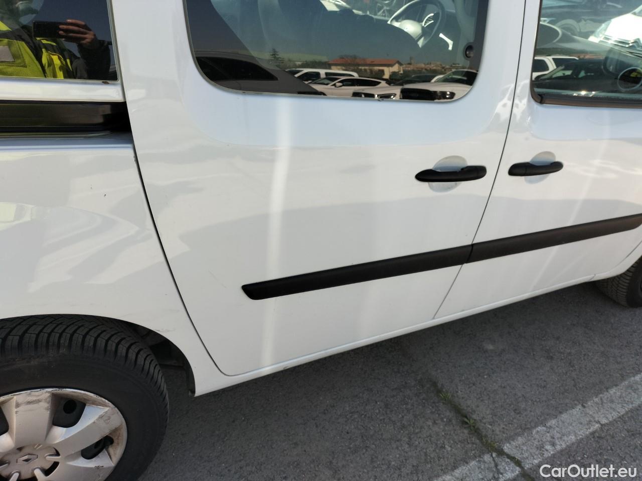  Renault  Kangoo  II Profesional 1.5 dCi 75CV MT5 E6 #78