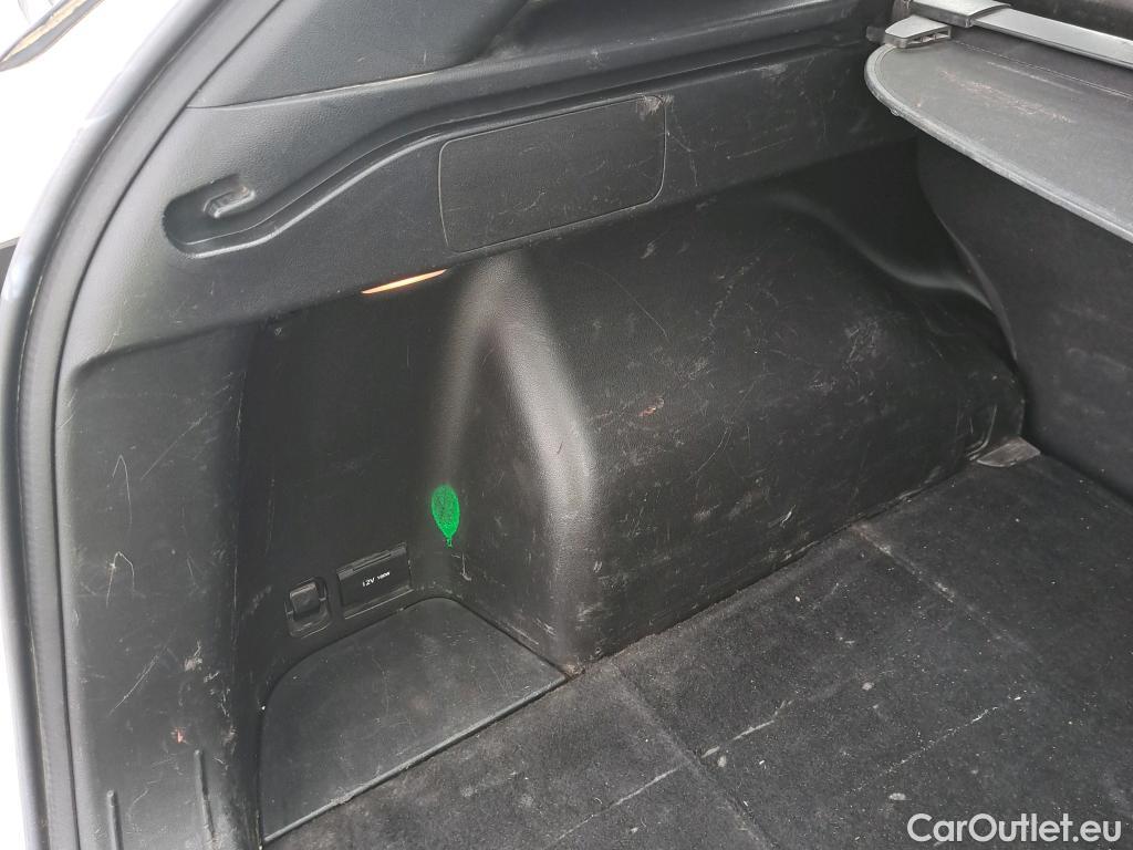  Hyundai  Tucson HYUNDAI  / 2020 / 5P / todoterreno 1.6 CRDI 100kW (136CV) 48V Maxx DCT 4x4 #28
