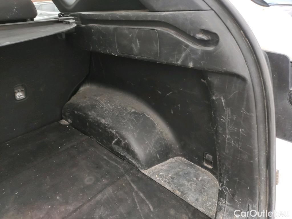  Hyundai  Tucson HYUNDAI  / 2020 / 5P / todoterreno 1.6 CRDI 100kW (136CV) 48V Maxx DCT 4x4 #3