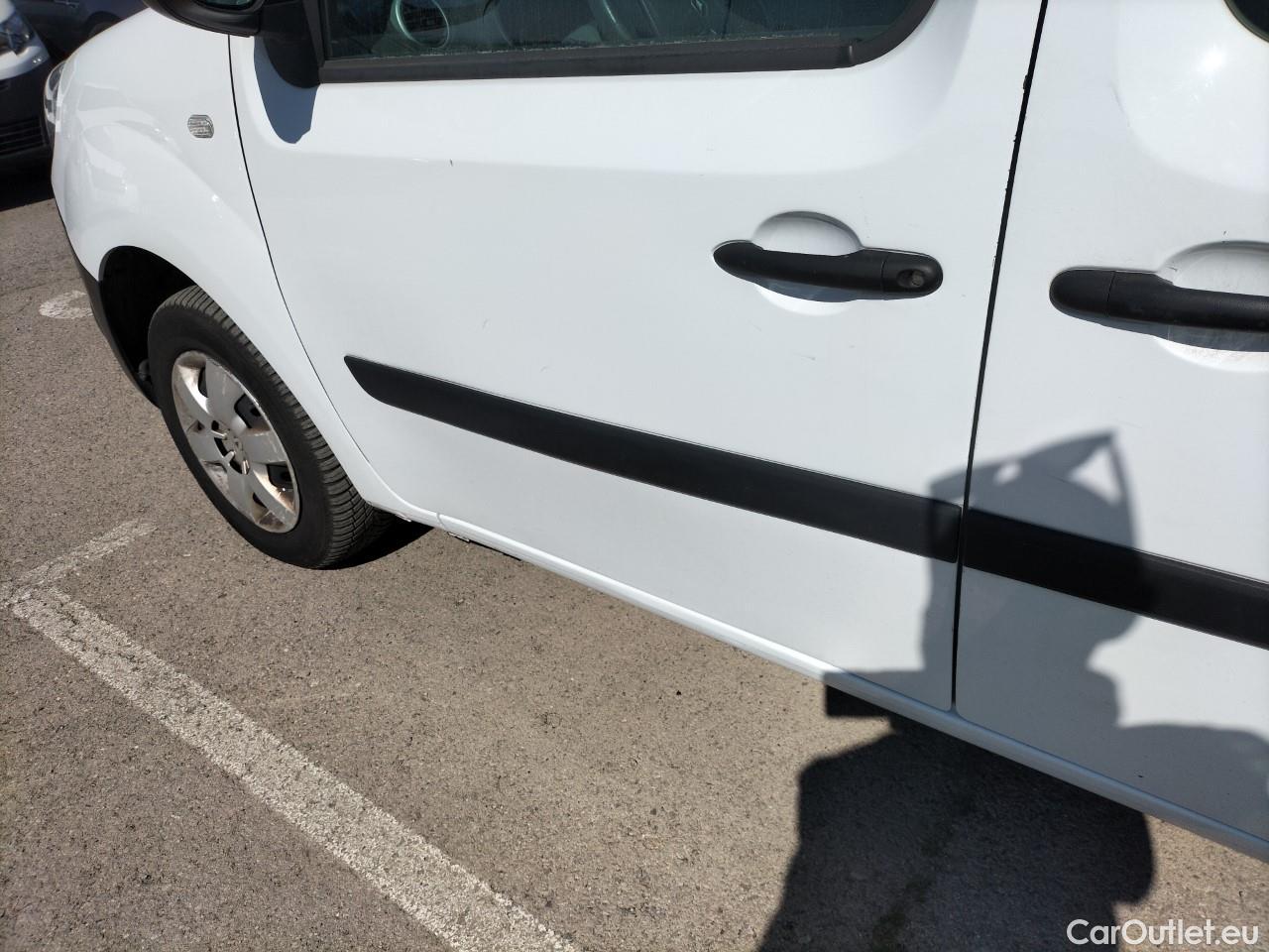  Renault  Kangoo  II Profesional 1.5 dCi 75CV MT5 E6 #15