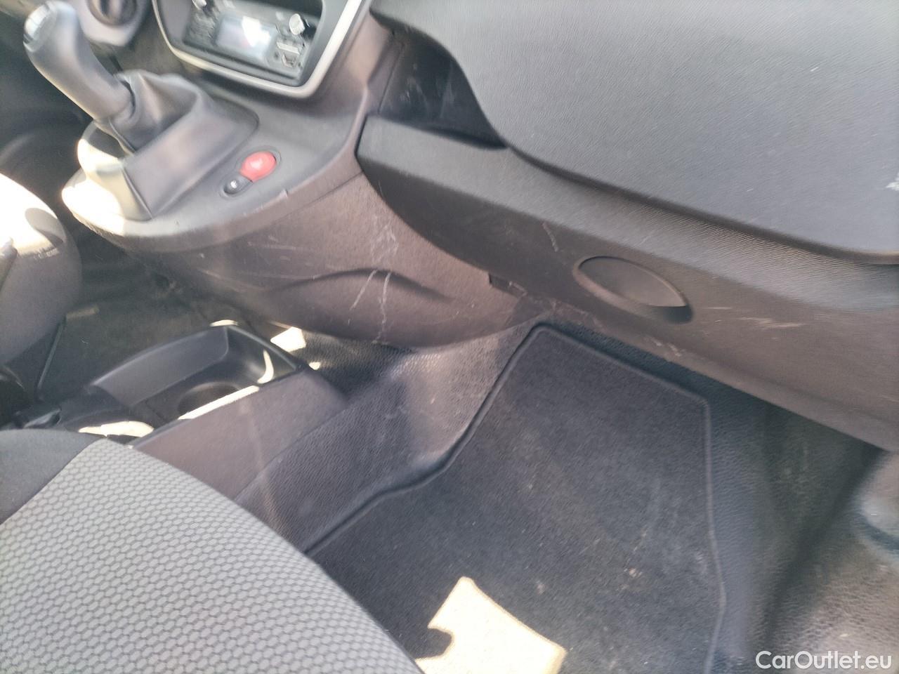  Renault  Kangoo  II Profesional 1.5 dCi 75CV MT5 E6 #37