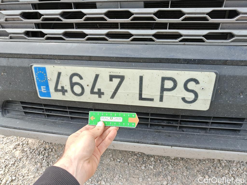  Toyota  RAV4 TOYOTA  / 2018 / 5P / todoterreno 2.5l 220H Advance #49
