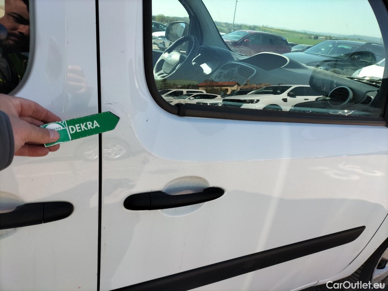  Renault  Kangoo  II Profesional 1.5 dCi 75CV MT5 E6 #82