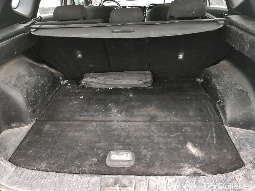  Hyundai  Tucson HYUNDAI  / 2020 / 5P / todoterreno 1.6 CRDI 100kW (136CV) 48V Maxx DCT 4x4 #19