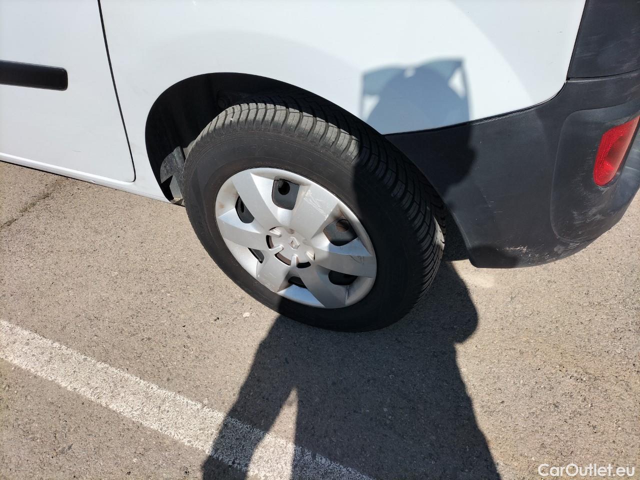  Renault  Kangoo  II Profesional 1.5 dCi 75CV MT5 E6 #47