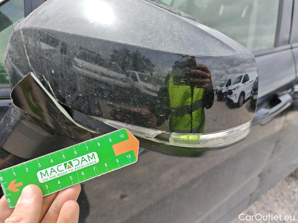  Toyota  RAV4 TOYOTA  / 2018 / 5P / todoterreno 2.5l 220H Advance #5