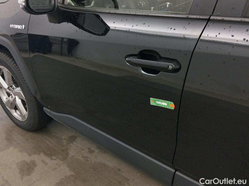  Toyota  RAV4 TOYOTA  / 2018 / 5P / todoterreno 2.5l 220H Advance #13