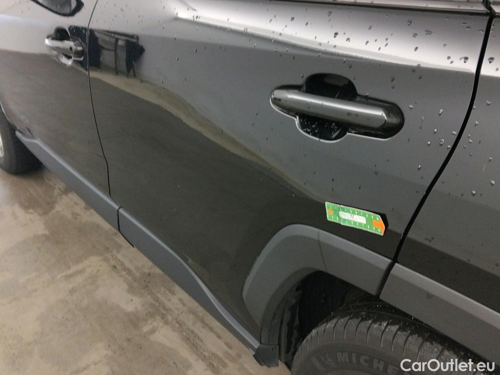  Toyota  RAV4 TOYOTA  / 2018 / 5P / todoterreno 2.5l 220H Advance #11